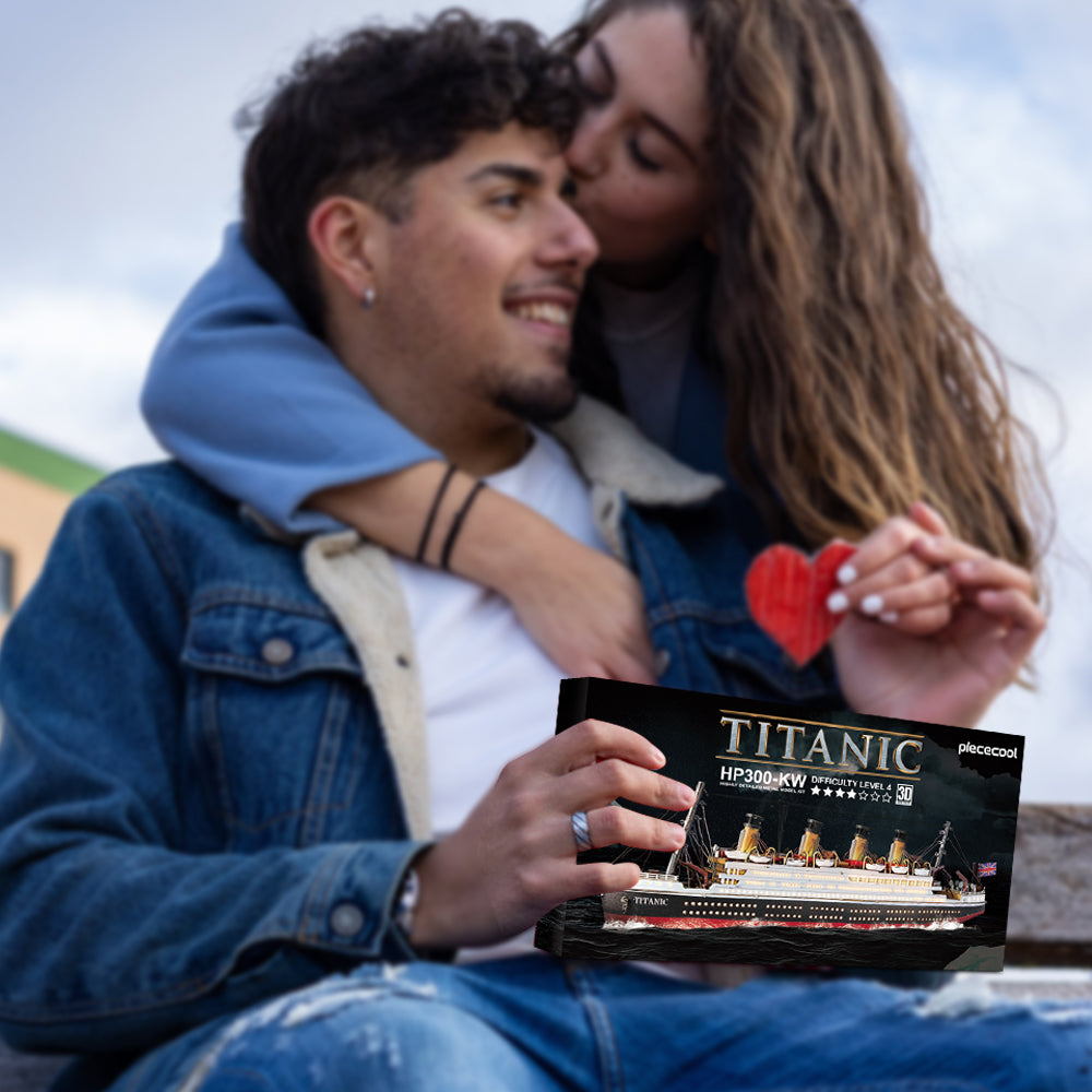 3D Metal Puzzle Titanic Ship Model Kit: Piececool DIY Model Toy